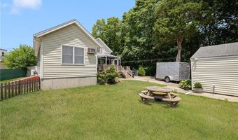 29 Fenner Ave A, East Providence, RI 02915