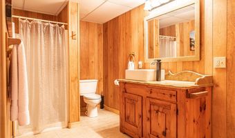 105 Lakewood Dr, Aberdeen, NC 28315