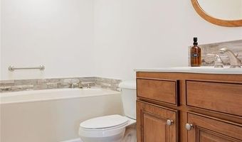 308 Lower St, Augusta, MO 63332