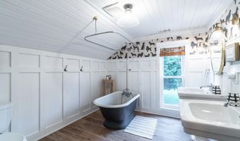 813 S 300 West Rd, Albion, IN 46701
