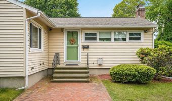 177 Elm St, Andover, MA 01810