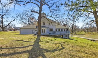 916 E 27th St, Baxter Springs, KS 66713