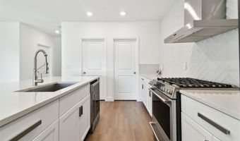 5507 RAINWOOD MEADOWS Dr, Apollo Beach, FL 33572