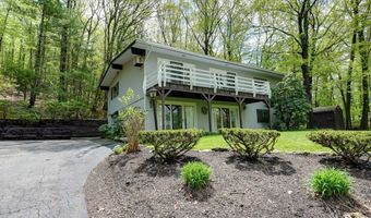 93 Vaughn Hill Rd, Bolton, MA 01740