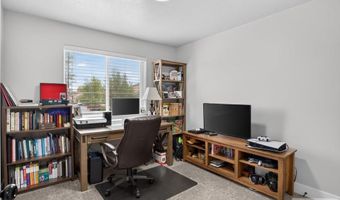179 Park Lawn Dr #1, Chubbuck, ID 83202