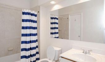 7700 LAFAYETTE FOREST Dr 31, Annandale, VA 22003