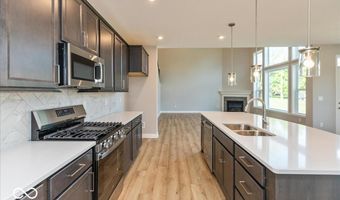 6928 Renoir Way, Avon, IN 46123