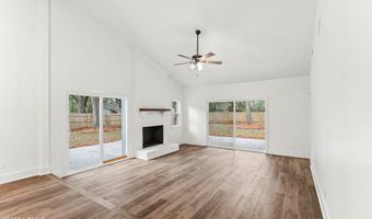 10 Chesterfield Lake Dr, Beaufort, SC 29906