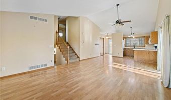 229 Horizon Ave, Sartell, MN 56377