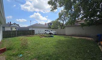 215 W Franklin St, Shelbyville, IN 46176