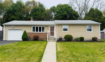 124 Zinnia Dr, Cranston, RI 02920