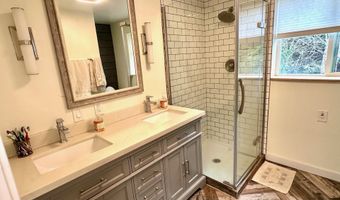 87326 MCTIMMONS Ln, Bandon, OR 97411