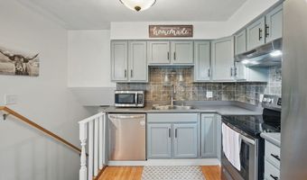 1208 7th St NW, Altoona, IA 50009