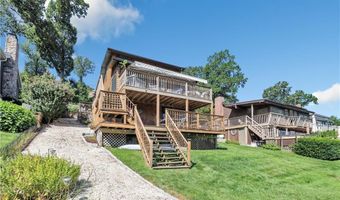 39 Cedar Dr, Danbury, CT 06811