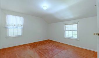 868 Davies Ave, Akron, OH 44306