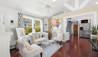 38 Bayside Pl, Amityville, NY 11701