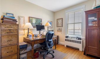 41 Walcott Ave, Jamestown, RI 02835