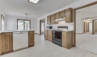 8644 Rahke Rd, Indianapolis, IN 46217