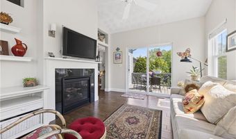 55 Morningside Dr, North Kingstown, RI 02852