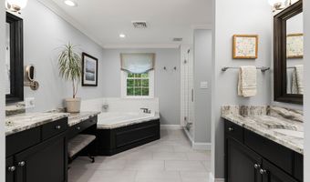 9 Cherry Ln, Bedford, NH 03110