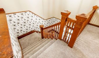 1207 Alden St, Alden, IA 50006