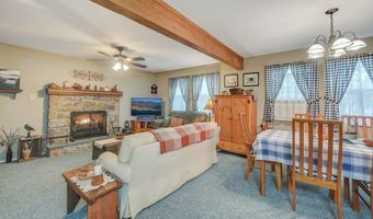 106 Burnshaw Ln, Albrightsville, PA 18210