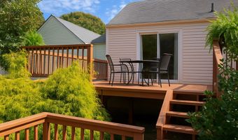 79 Middlesex Ave, Chester, CT 06412