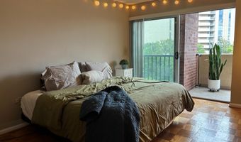 1300 ARMY NAVY Dr 816, Arlington, VA 22202