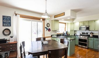 800 Scenic View Blvd, Altoona, IA 50009