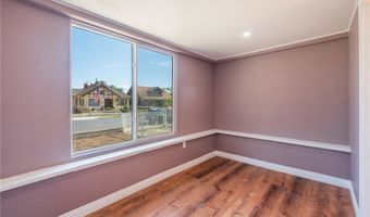 2041 W 29th Pl, Los Angeles, CA 90018