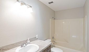 3290 Carolyn Ln, Ammon, ID 83406