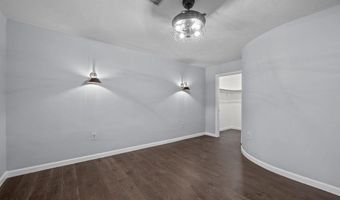 2 School St 130, Lincoln, RI 02802