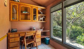 10880 Hess Dr, La Mesa, CA 91941