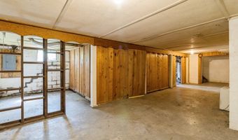 1714 Clark Ave, Ames, IA 50010