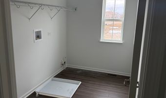 377 W Point Cir, Algonquin, IL 60102