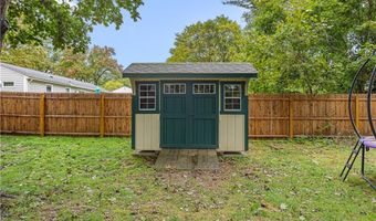 85 Sachem Rd, North Kingstown, RI 02852