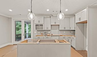 2032 Ivy Cottage Path, Boiling Springs, SC 29316