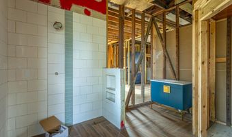 146 12th St, Apalachicola, FL 32320