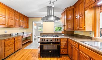 1218 Woodward Park, Athens, TN 37303