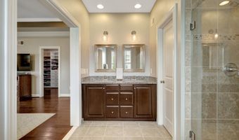 20405 SAVIN HILL Dr, Ashburn, VA 20147