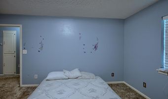 914 Thelma St, Benton, AR 72015