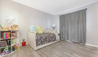 615 Broadway 83, Amityville, NY 11701