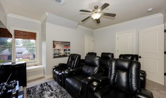 10757 Royal Ridge Ave, Baton Rouge, LA 70810