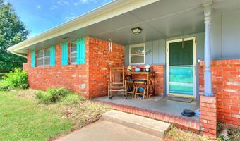 2201 N Mueller Ave, Bethany, OK 73008