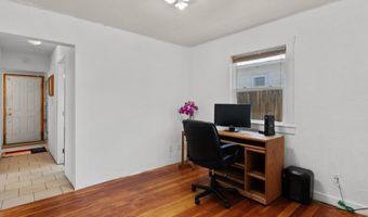 305 N Roop St, Carson City, NV 89701