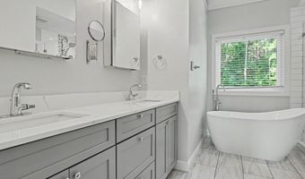 3704 Highland Creek Dr, Apex, NC 27539