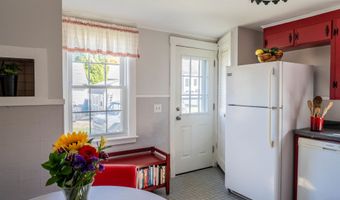 1 Bartlett St, Allenstown, NH 03275