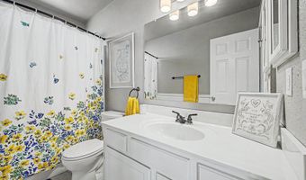 5620 W FRYE Rd, Chandler, AZ 85226