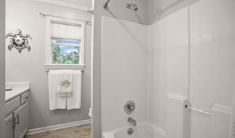 24 Thomas Sumter St, Beaufort, SC 29907