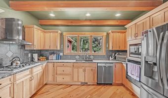 8564 Ridge Rd, Beulah, CO 81023